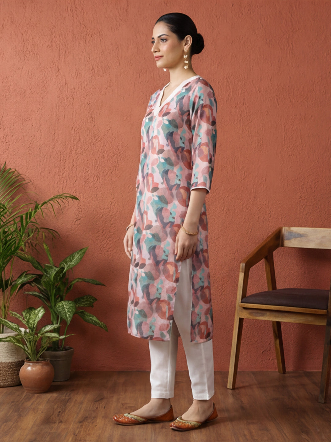 Floral Printed Straight Kurta