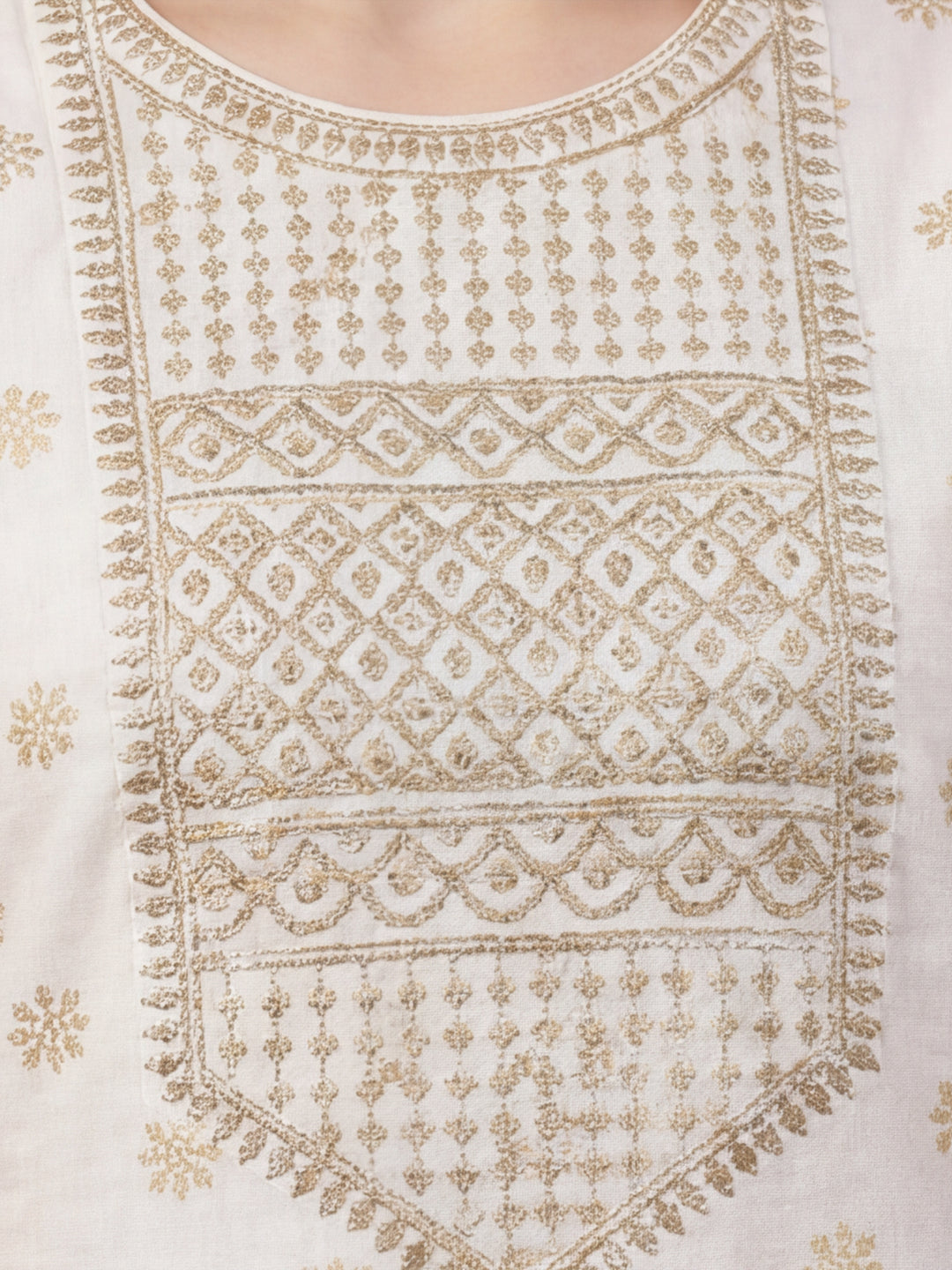Ethnic Motifs Embroidered Straight Kurta & Trousers Sets
