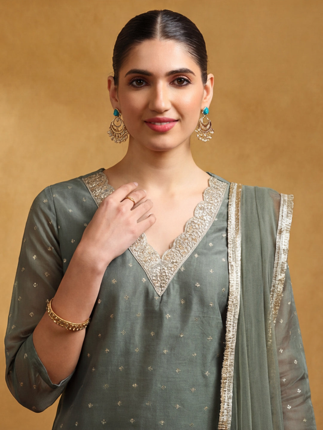 Ethnic Motifs Yoke Design Straight Kurta & Trousers Sets