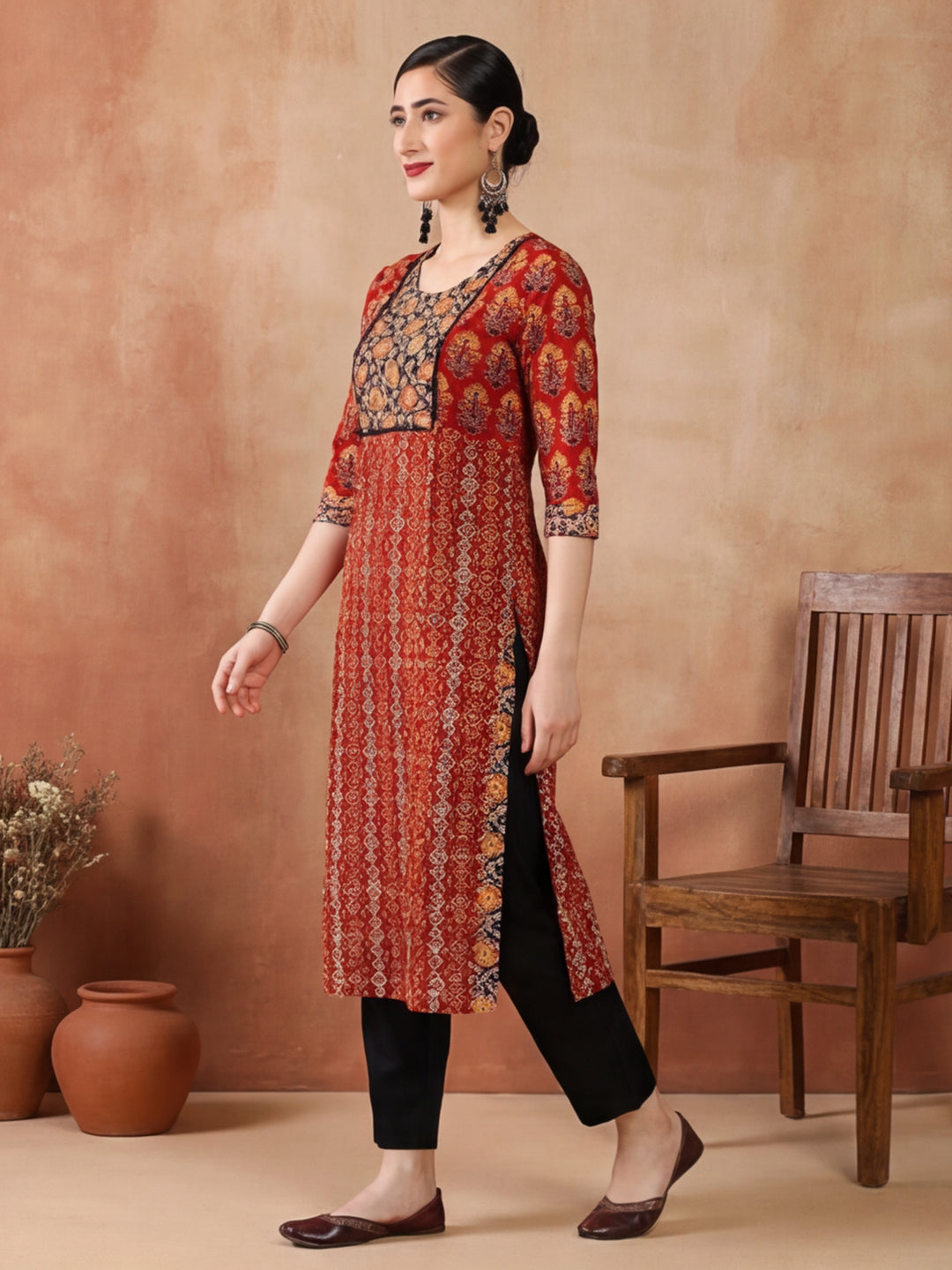 Women Maroon And Brown Printed Straight Kurta
