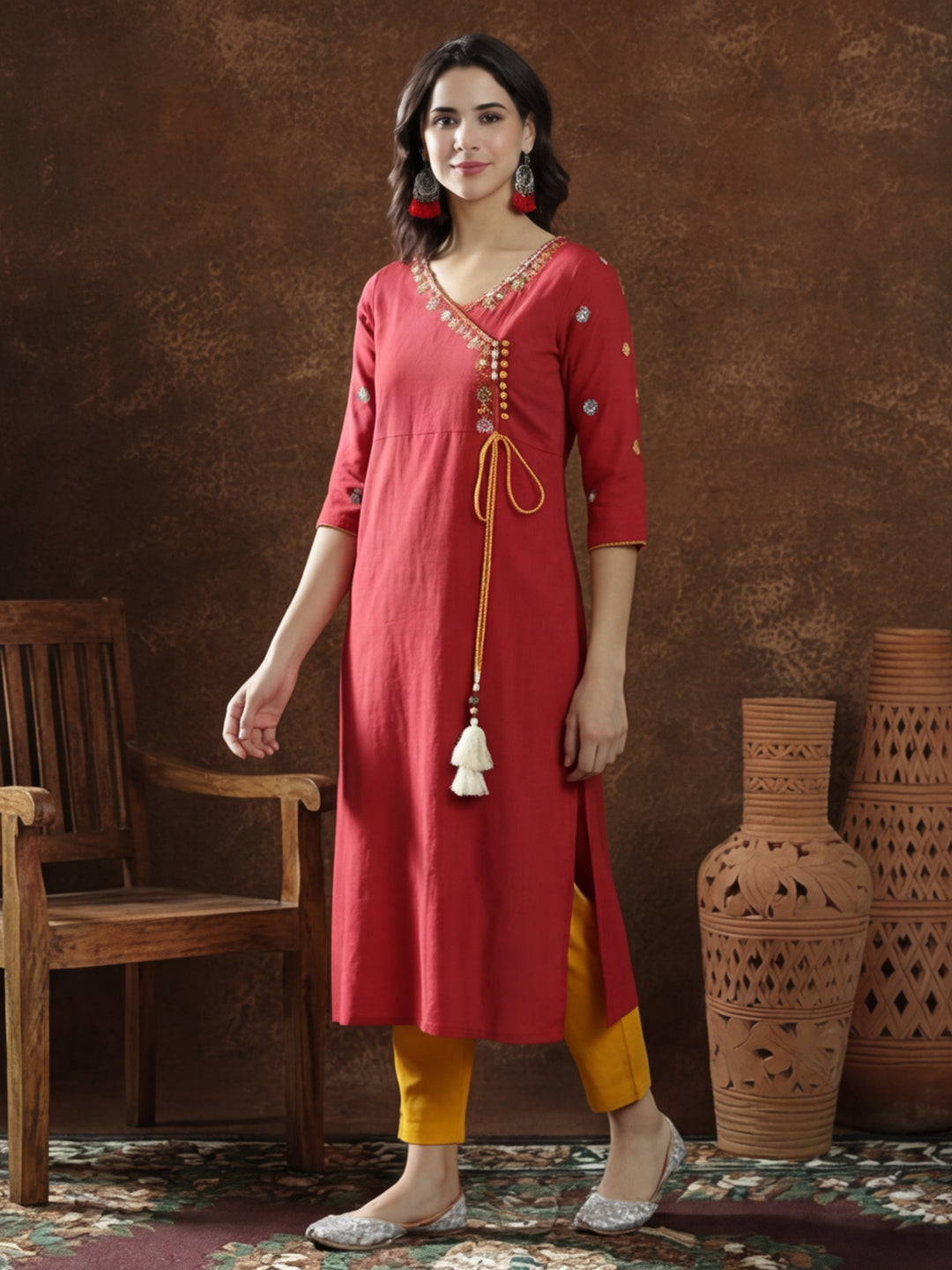 Floral Embroidered Straight Kurta
