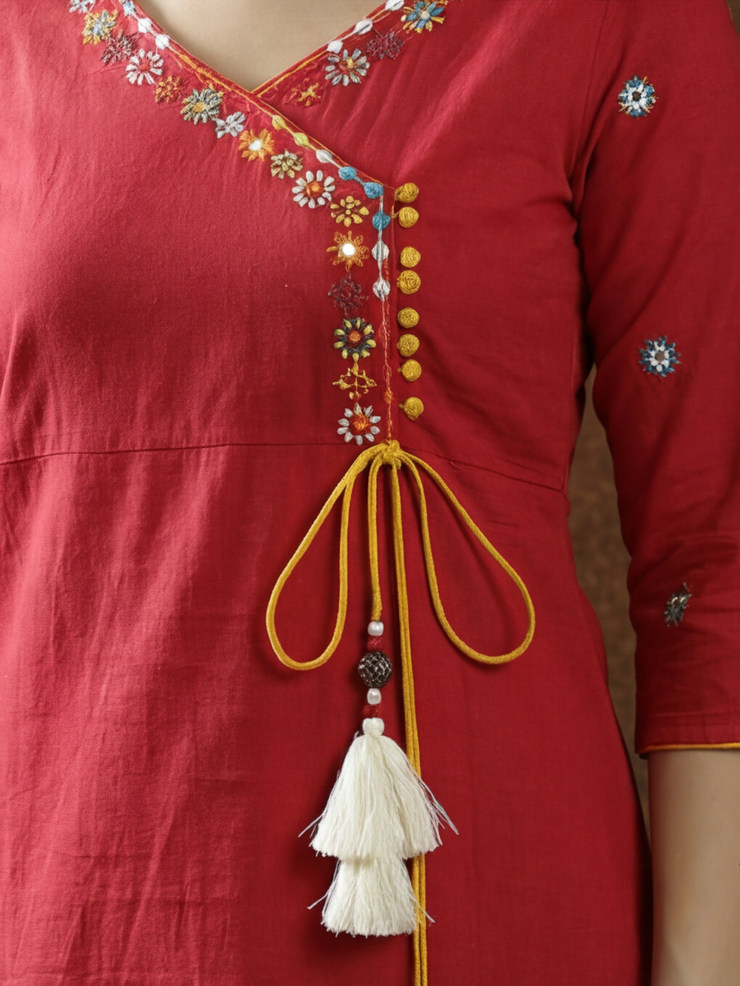 Floral Embroidered Straight Kurta