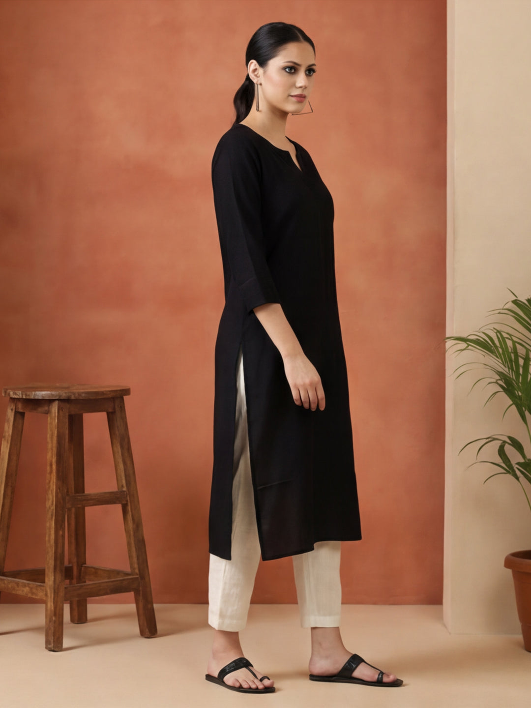 Woven Design Embroidered Straight Pure Cotton Kurta