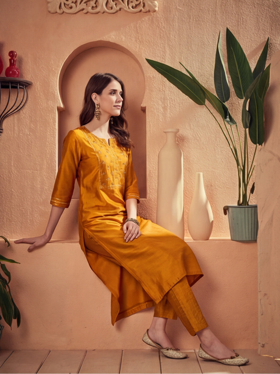 Women Kurta Trouser Set
