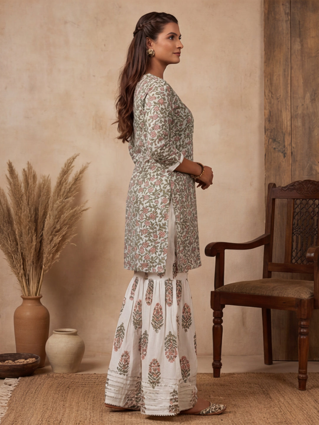 Floral Printed Straight Kurta & Palazzos Sets