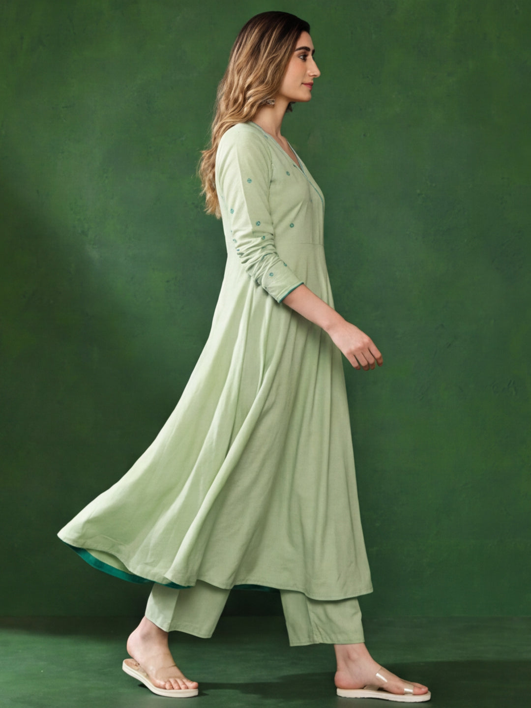 Solid Solid Flared Kurta & Trousers Sets
