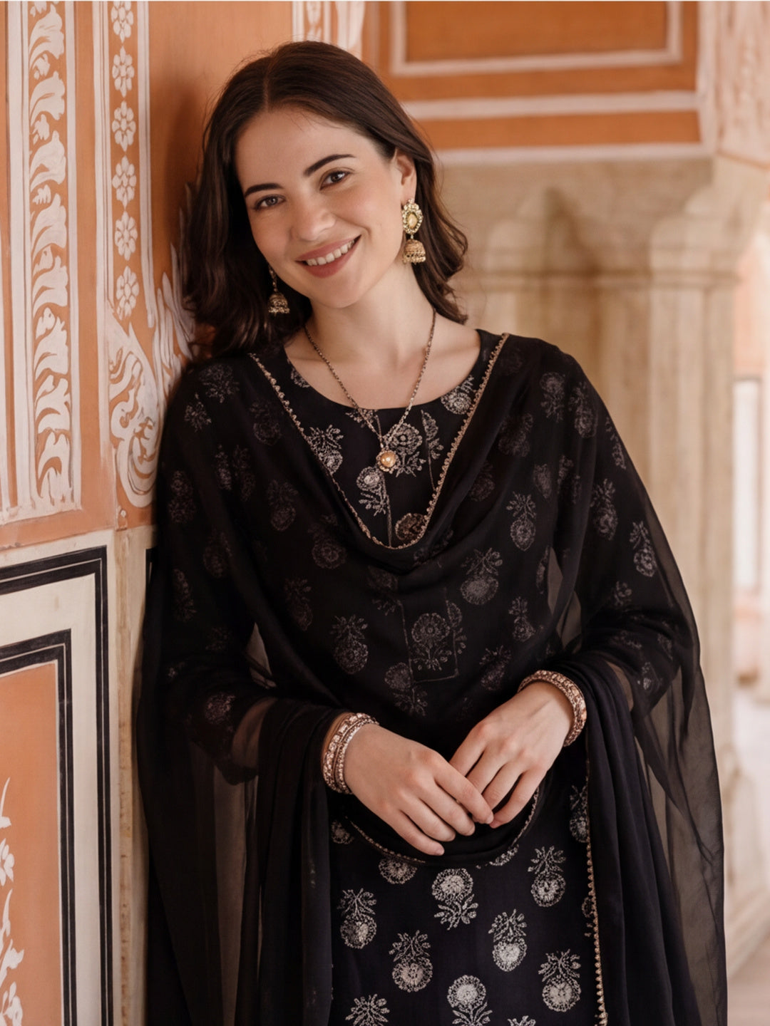 Ethnic Printed Cotton Black Kurta Set With Dupatta