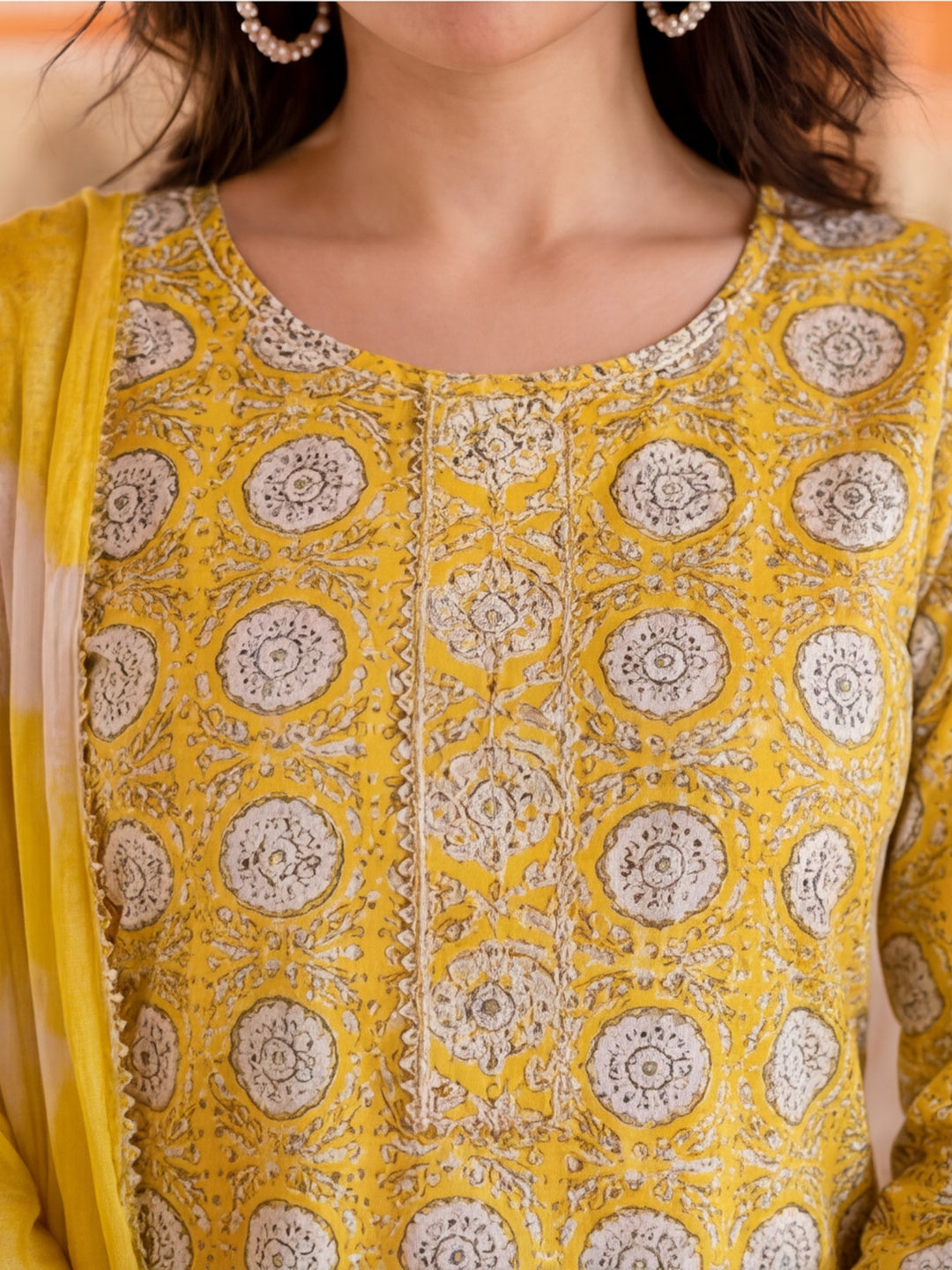 Yellow Ethnic Motif Cotton Kurta Set With Dupatta