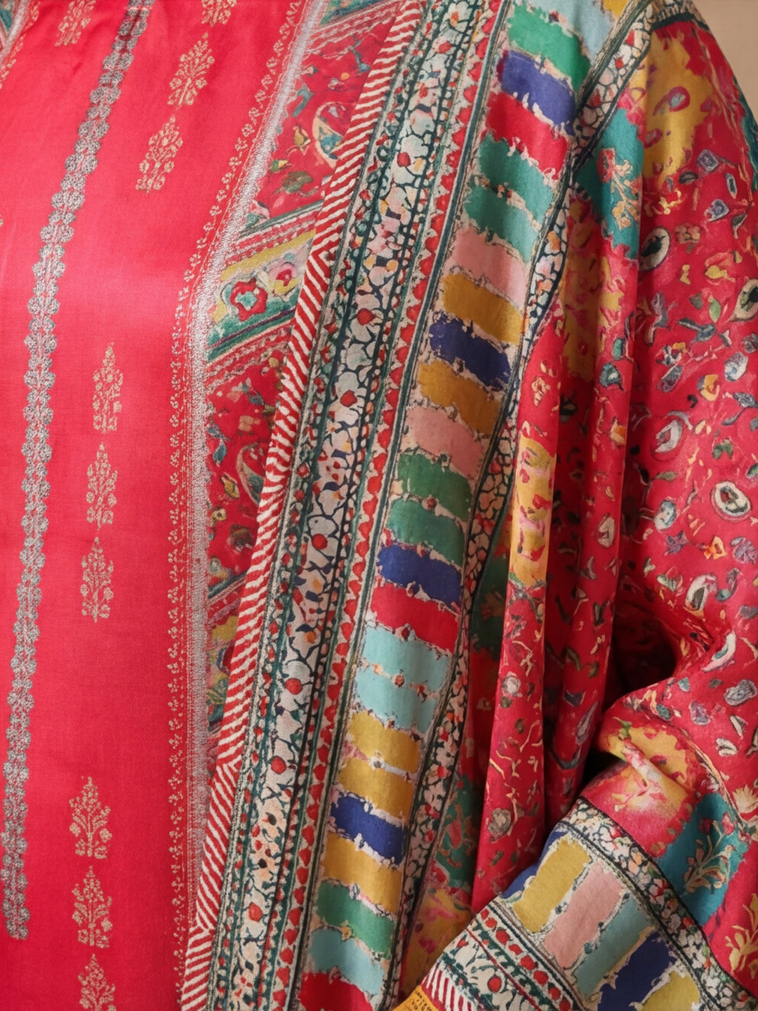 Floral Embroidered Straight Kurta & Trousers Sets