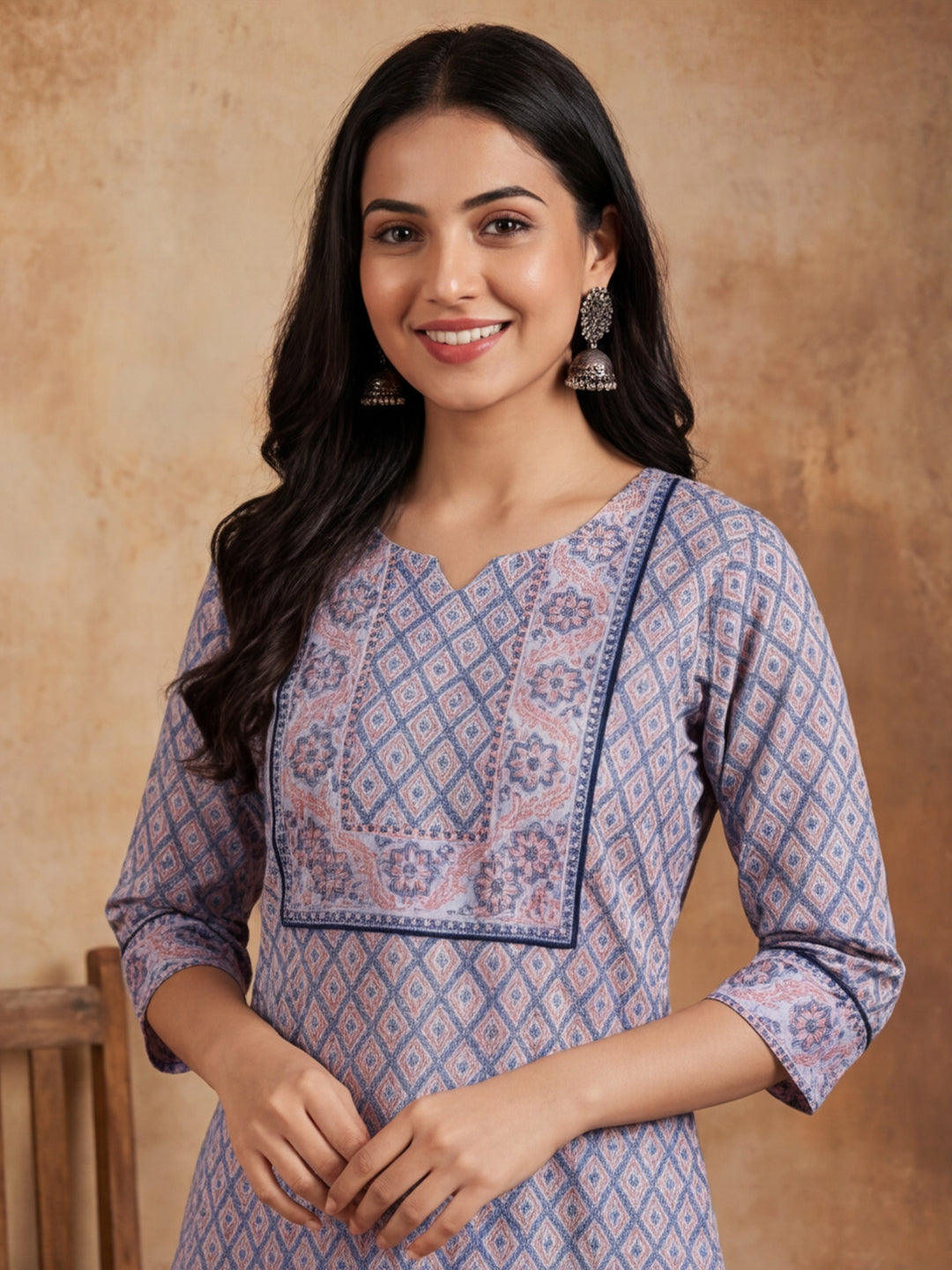 Ethnic Motifs Printed Straight Kurta & Trousers Sets