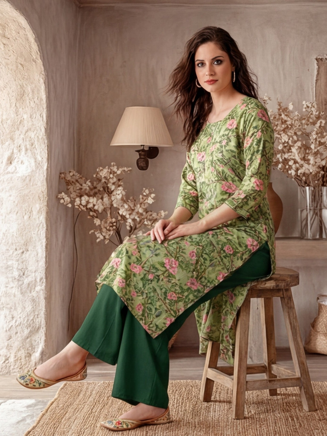 Floral Embroidered Straight Kurta