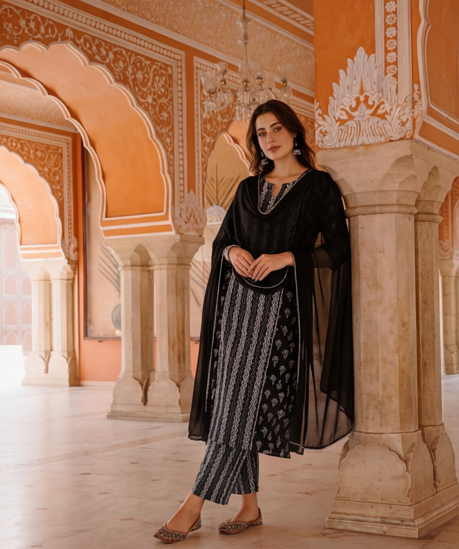 Floral Printed Straight Pure Cotton Kurta & Trousers Sets