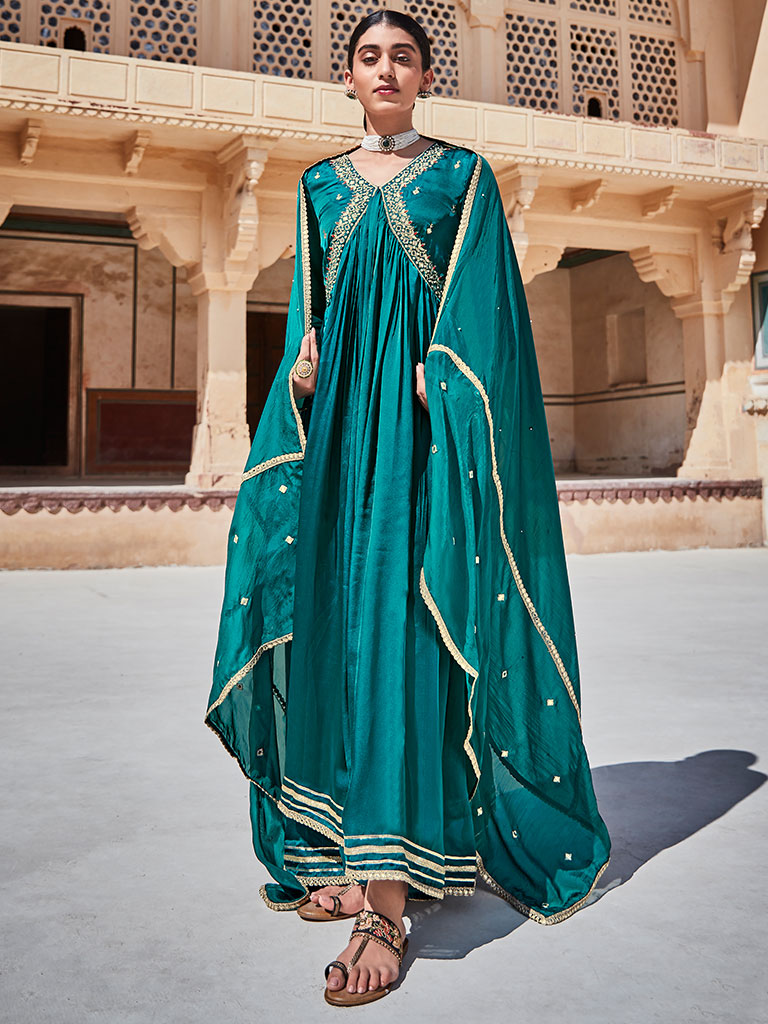 Rama Green Zardosi Embroidered Silk Long Kurta Paired With Embrodiered Organza Dupatta