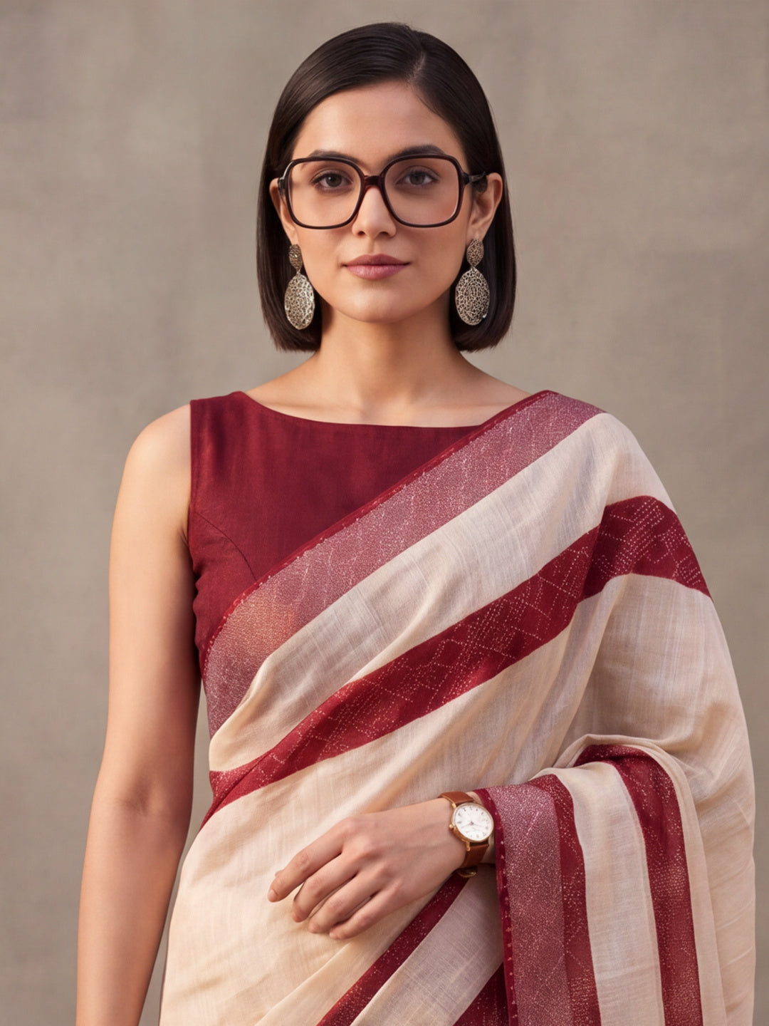 Jaipur Kurti Women Off White Digital Printed Saree With Tasselled Border