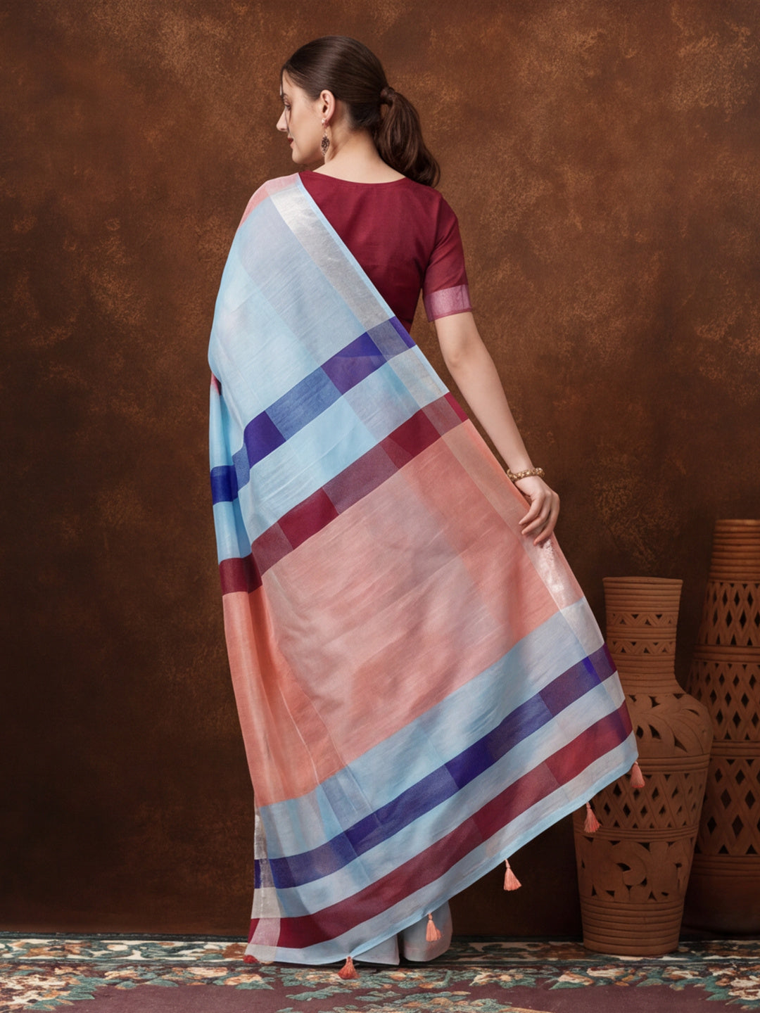 Jaipur Kurti Women Multi Digital Printed Saree With Tasselled Border