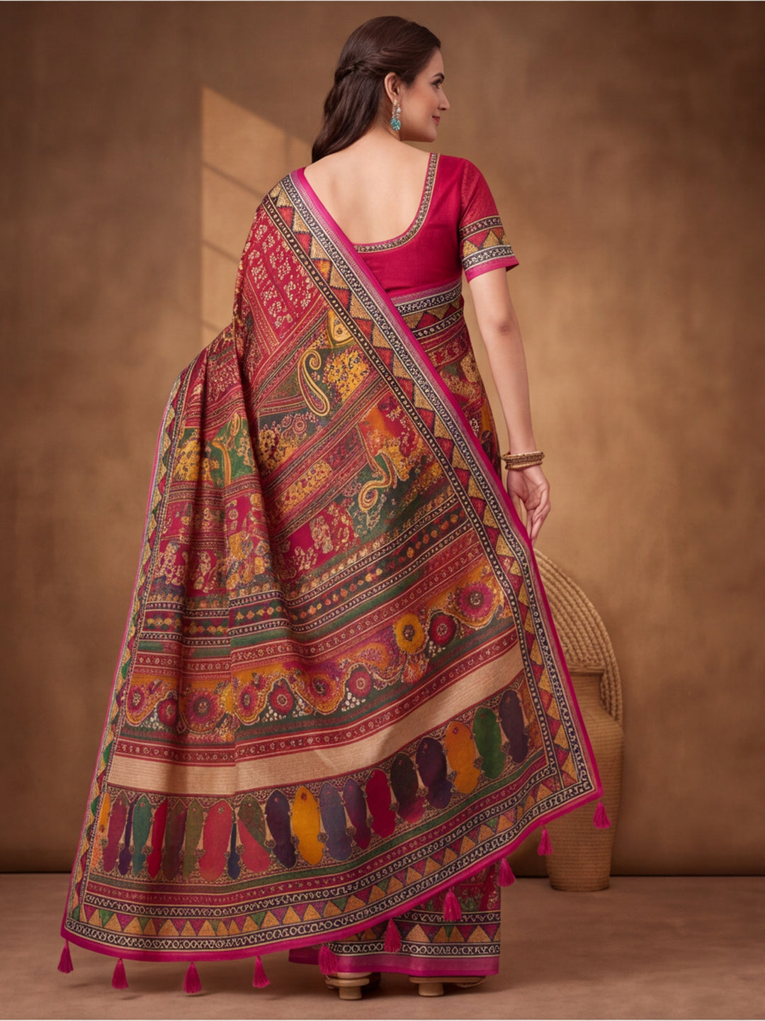 Jaipur Kurti Women Multi Digital Printed Saree With Tasselled Border