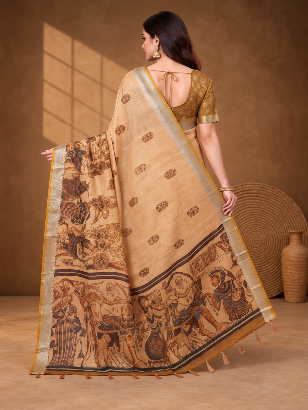 Jaipur Kurti Women Beige Digital Printed Saree With Tasselled Border