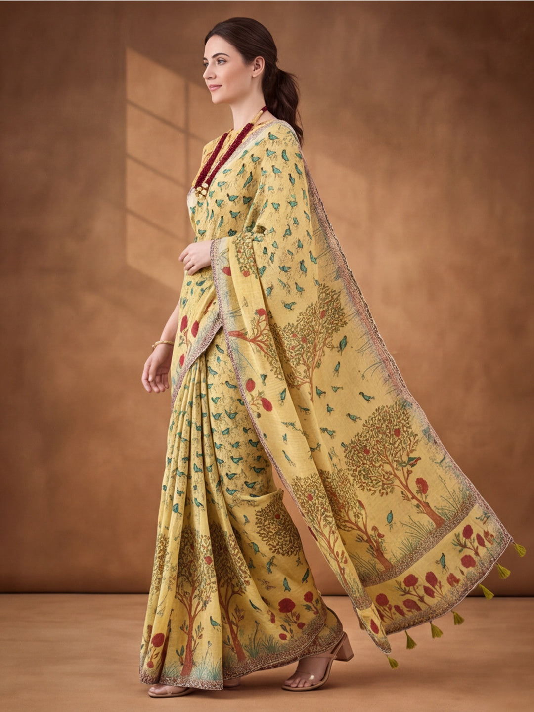 Jaipur Kurti Women Beige Digital Printed Saree With Tasselled Border