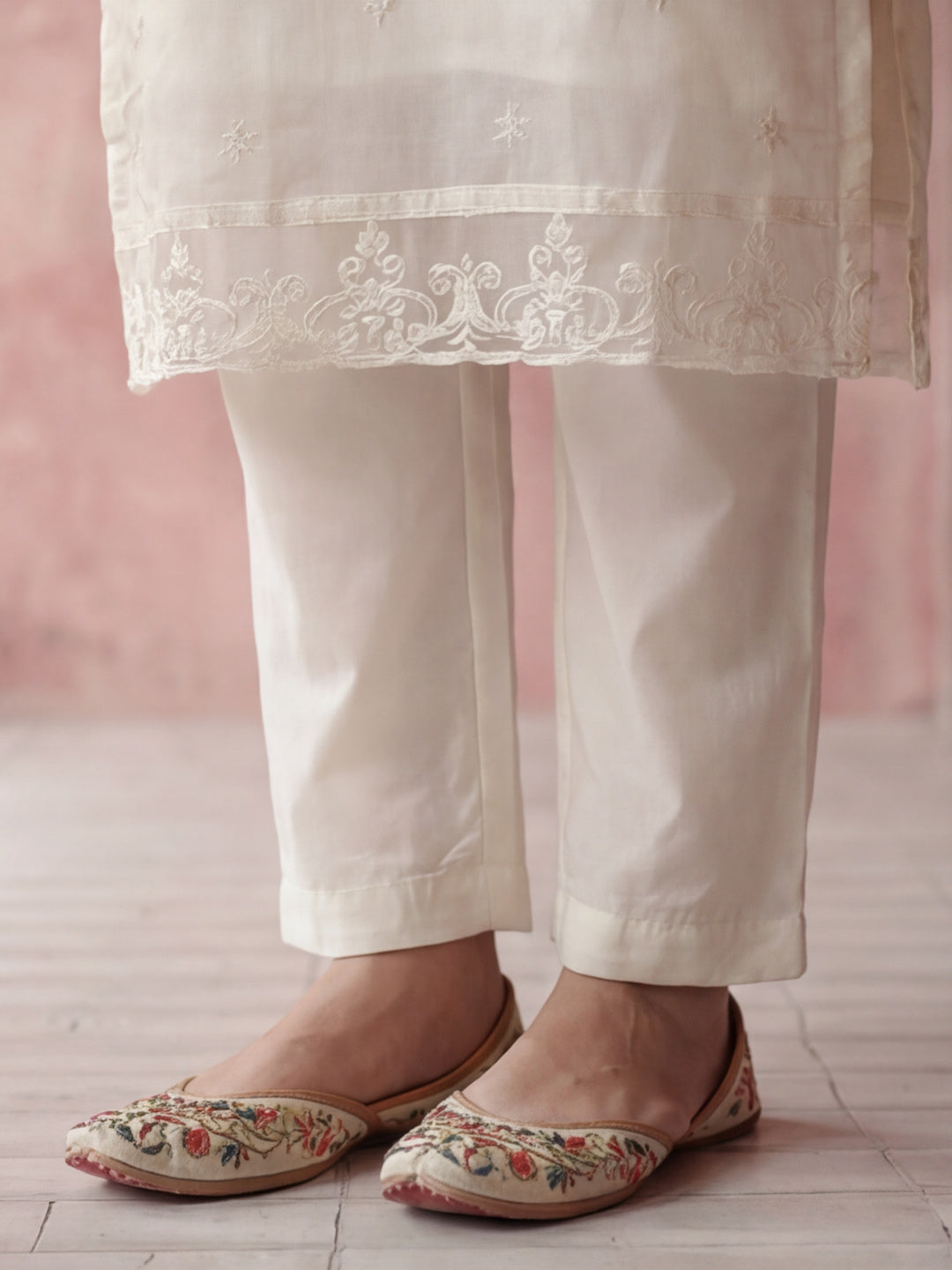 Kurta With Pant & Dupatta Ethnic Kurta Set For Women