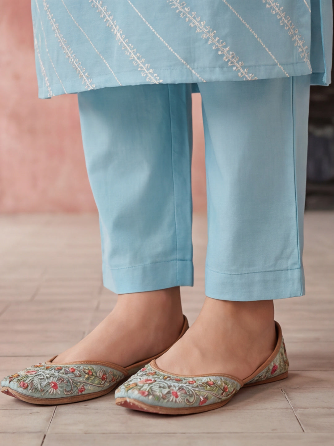 Kurta With Pant & Dupatta Ethnic Kurta Set For Women