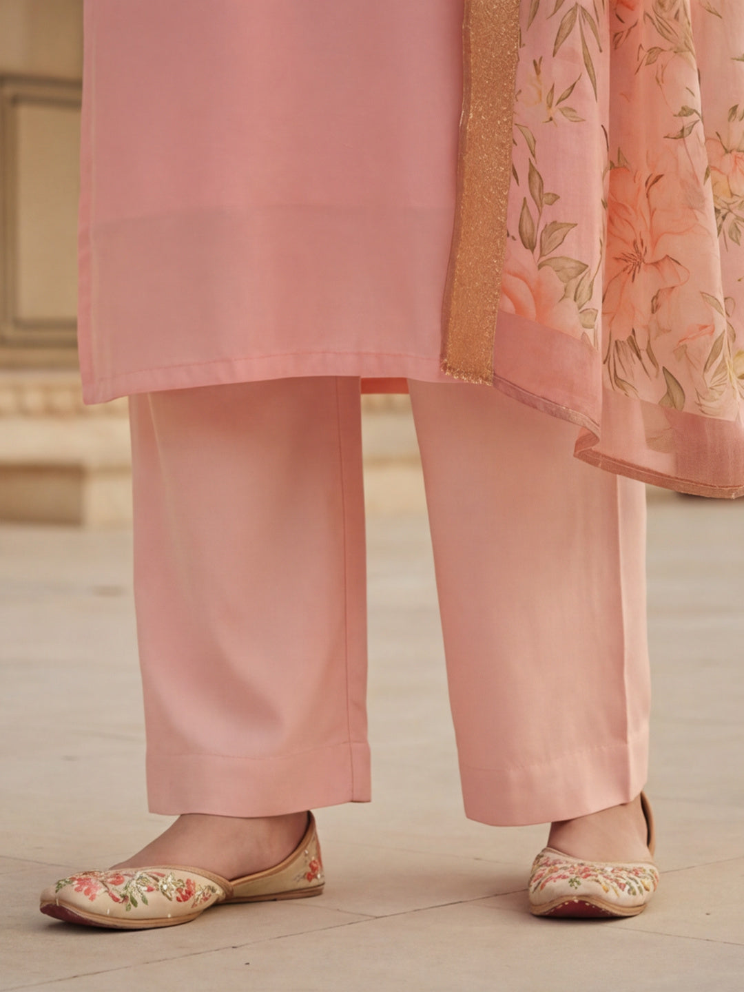 Kurta With Pant & Dupatta Ethnic Kurta Set For Women