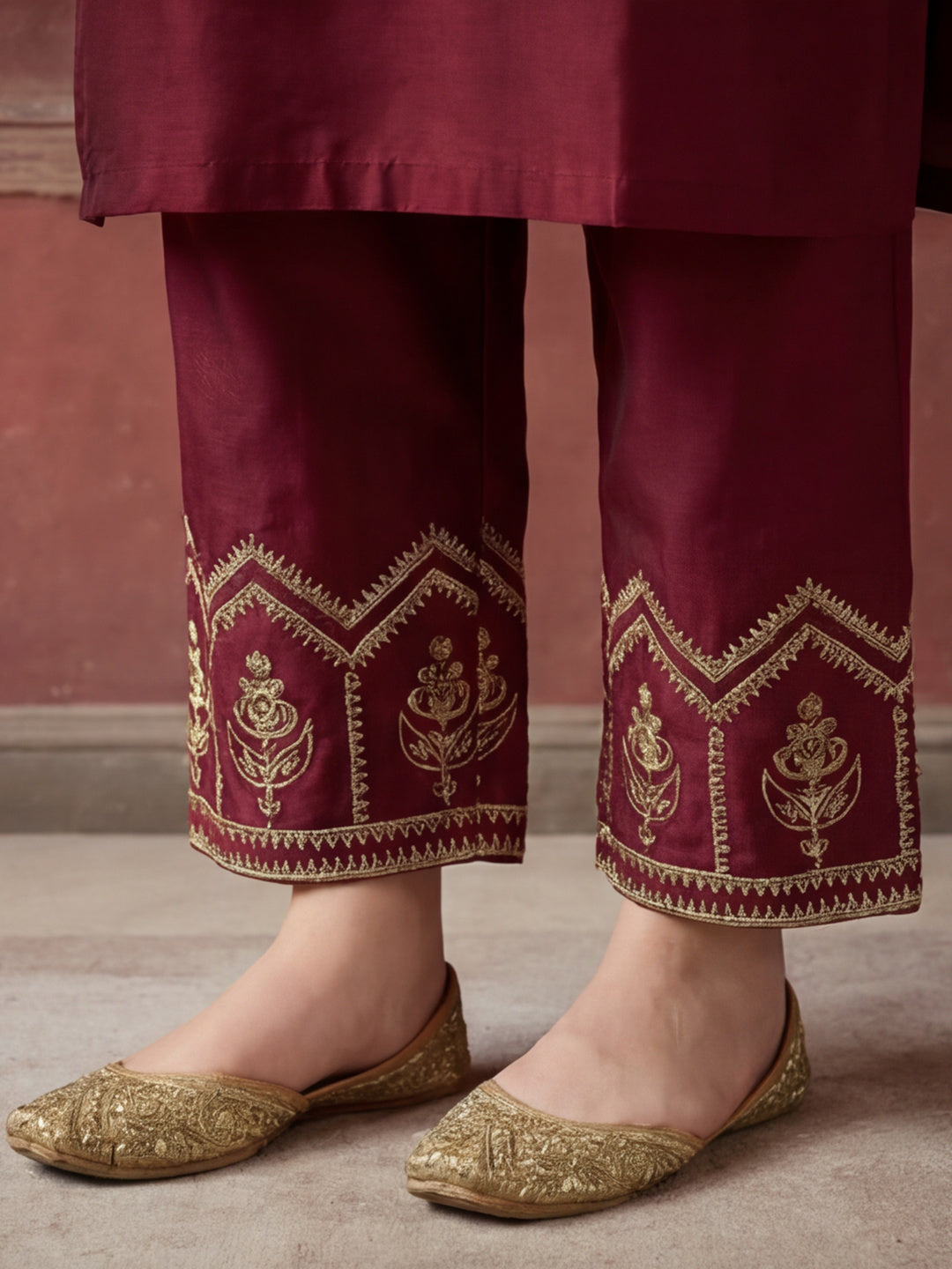 Kurta With Pant & Dupatta Ethnic Kurta Set For Women