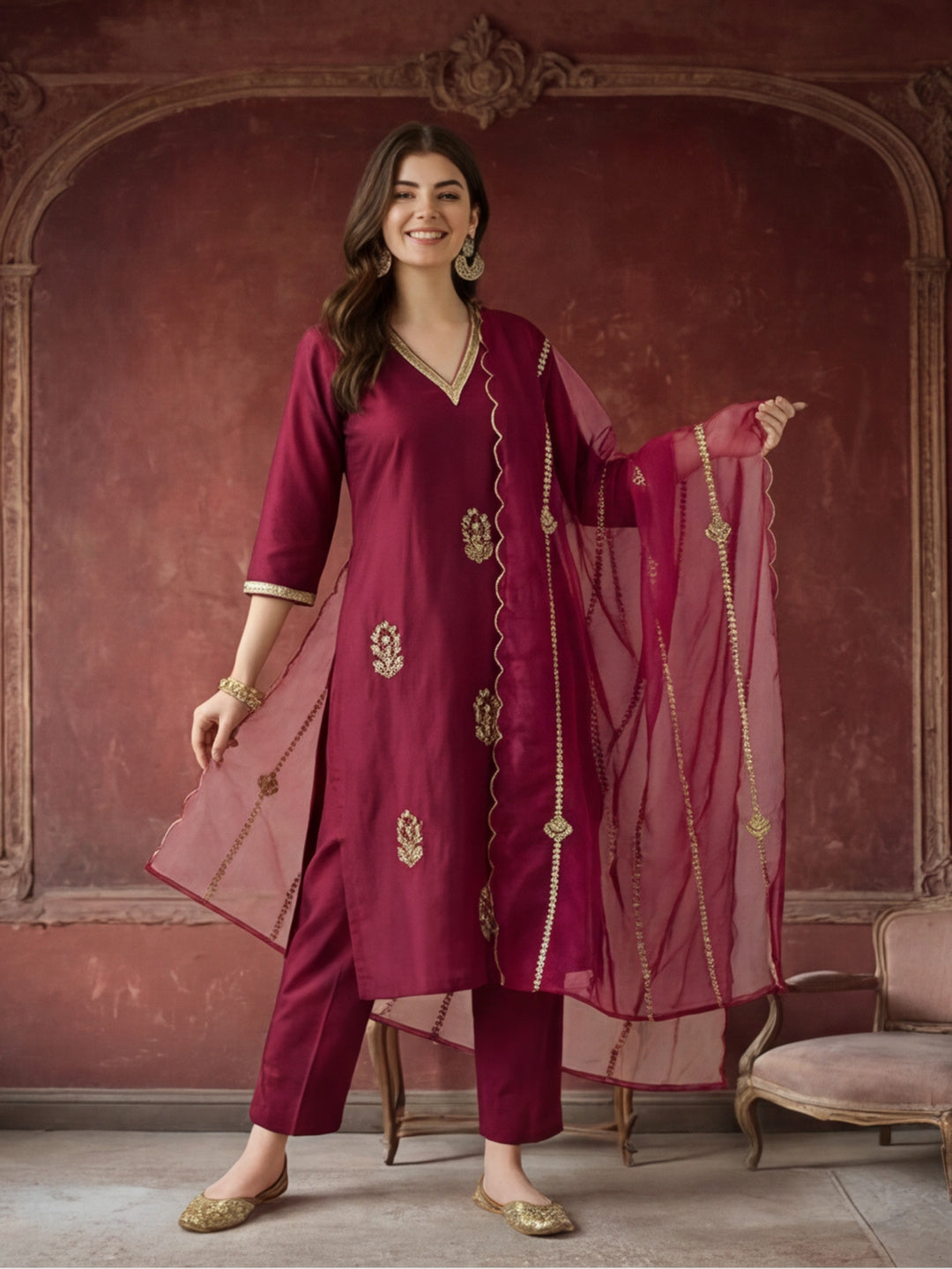 Kurta With Pant & Dupatta Ethnic Kurta Set For Women
