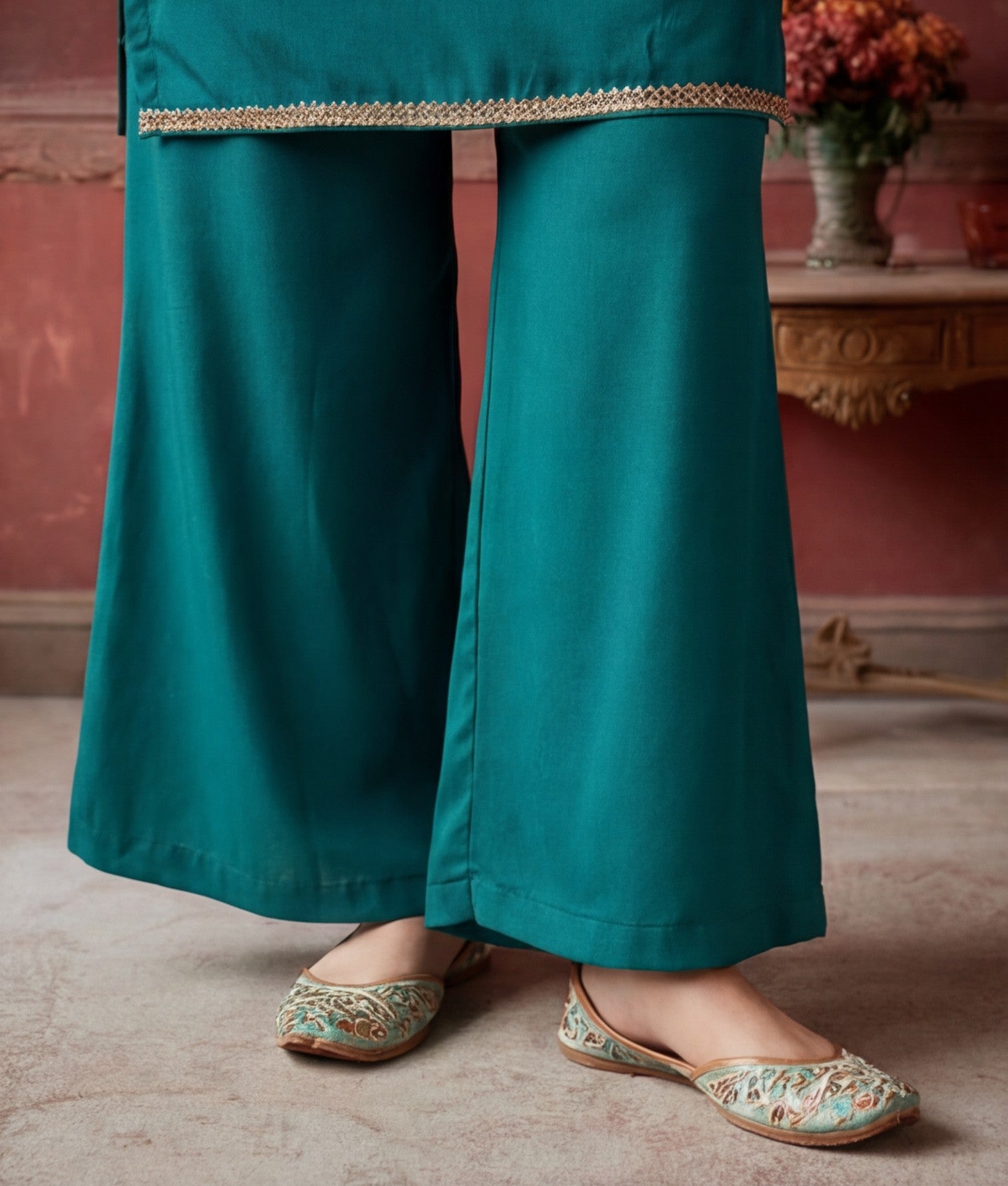 Kurta With Pant & Dupatta Ethnic Kurta Set For Women