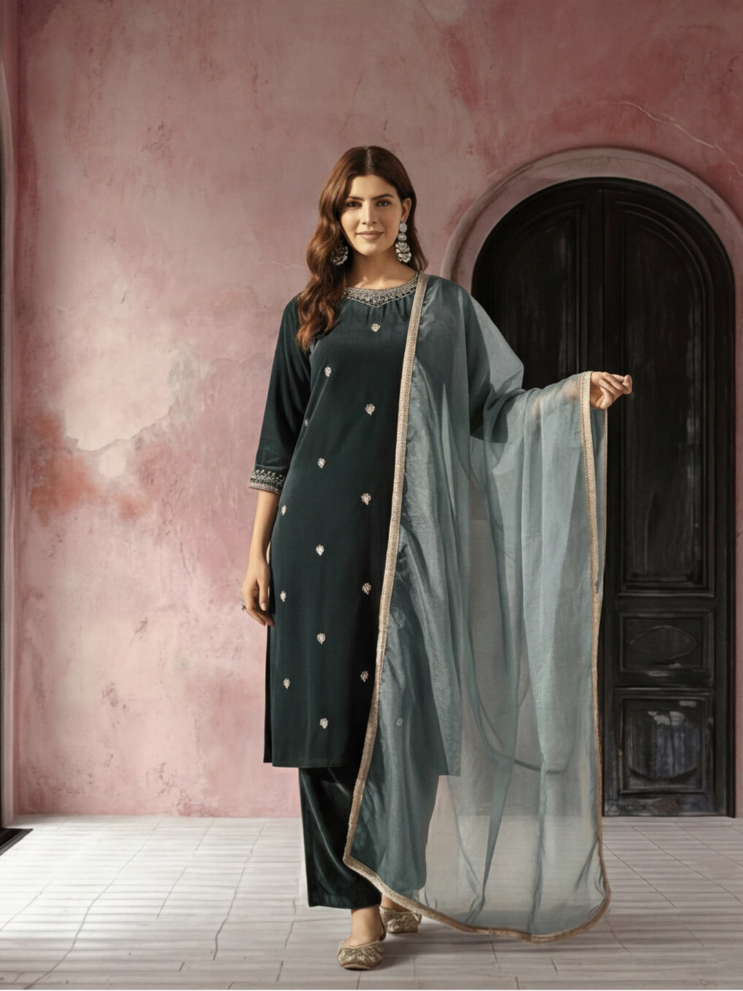 Kurta With Pant & Dupatta Ethnic Kurta Set For Women