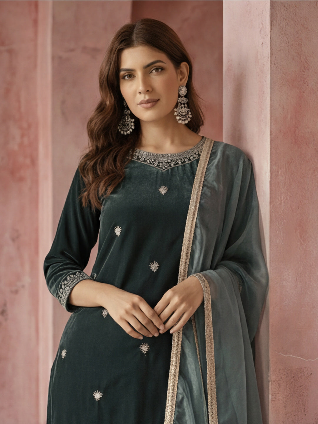 Kurta With Pant & Dupatta Ethnic Kurta Set For Women
