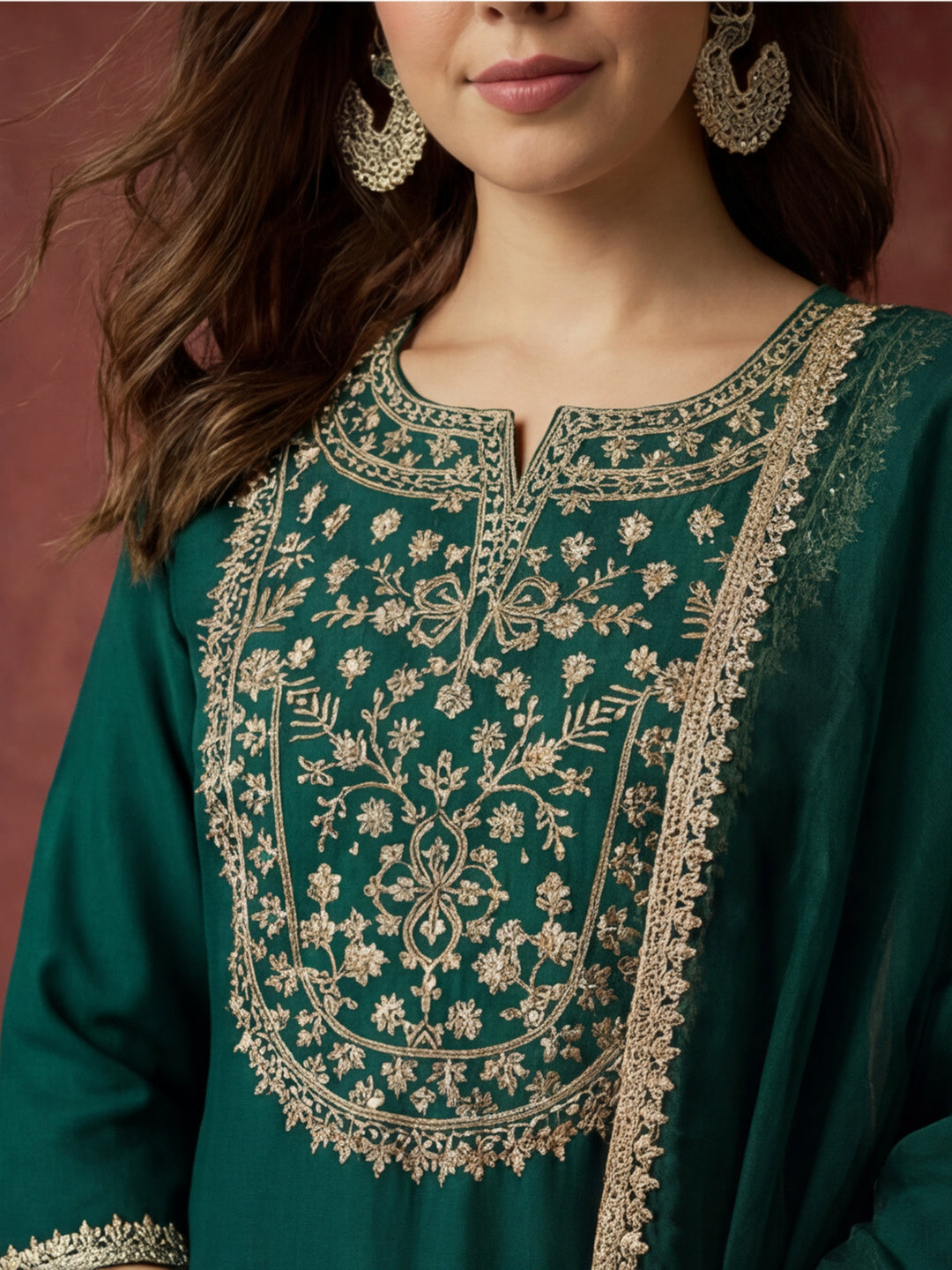 Embroidered Silk Blend Kurta pant & Organza Dupatta Set For Women