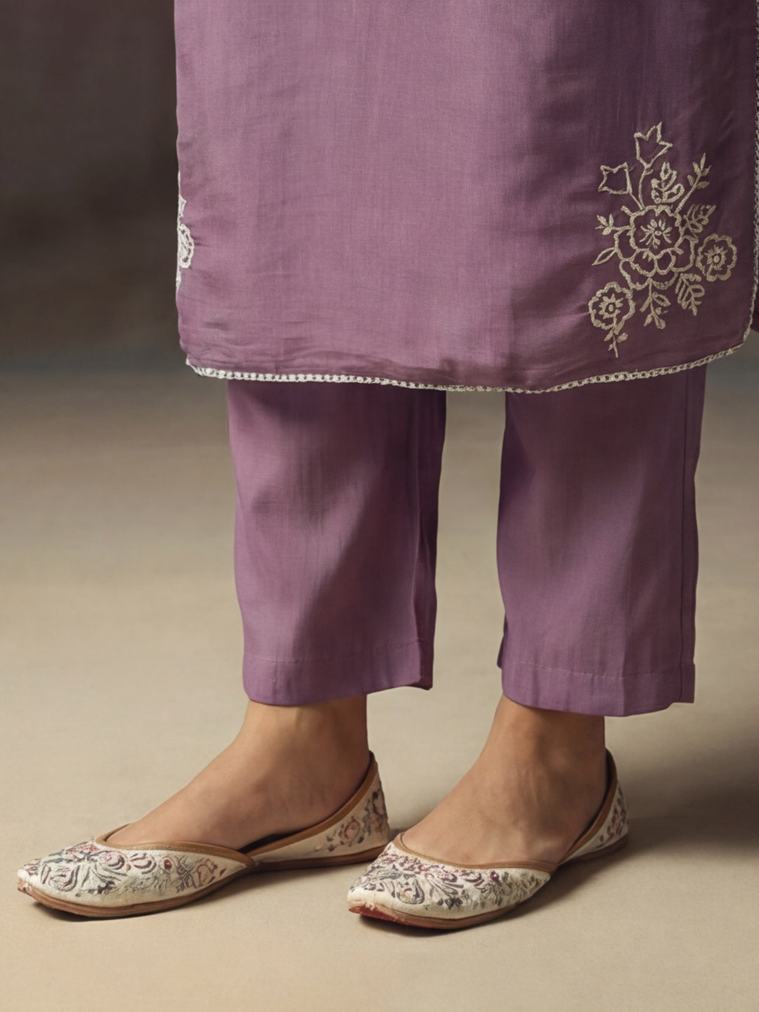 Embroidered Chanderi Cotton Kurta With Silk Blend pant & Chanderi Dupatta Set For Women