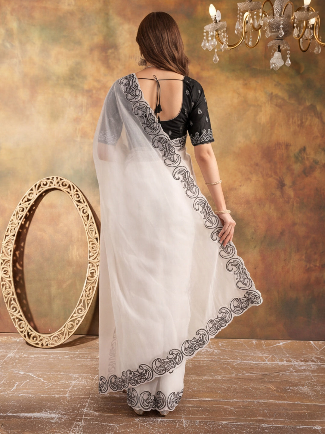 Designer Crunchy Silk Embroidery pallu Work Saree With Unstitched Blouse Piece