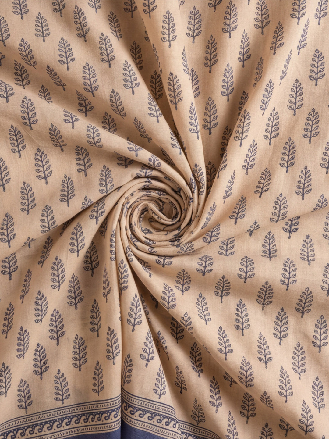 Women Lightweight Printed Beautiful Mirror Work Border Saree With Unstitched Blouse Piece