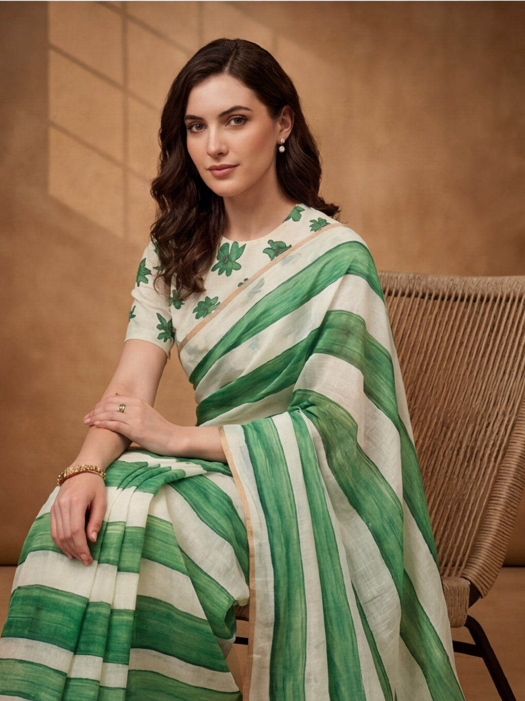 Striped Linen Blend Saree with Unstiched Blouse