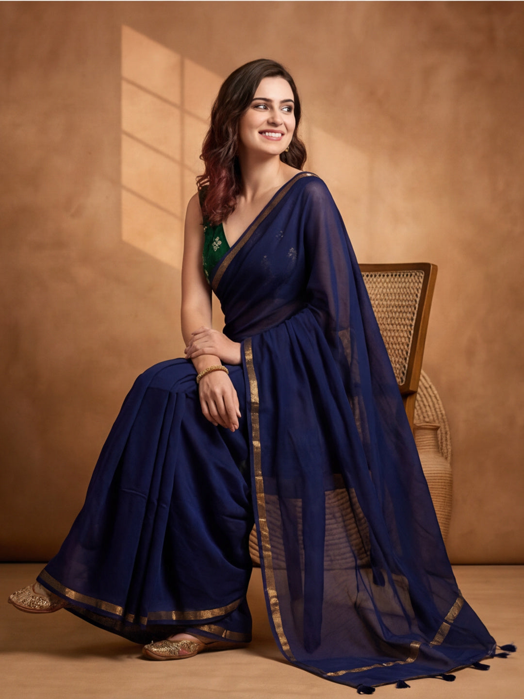 Solid Pure Cotton Saree with Unstiched Blouse