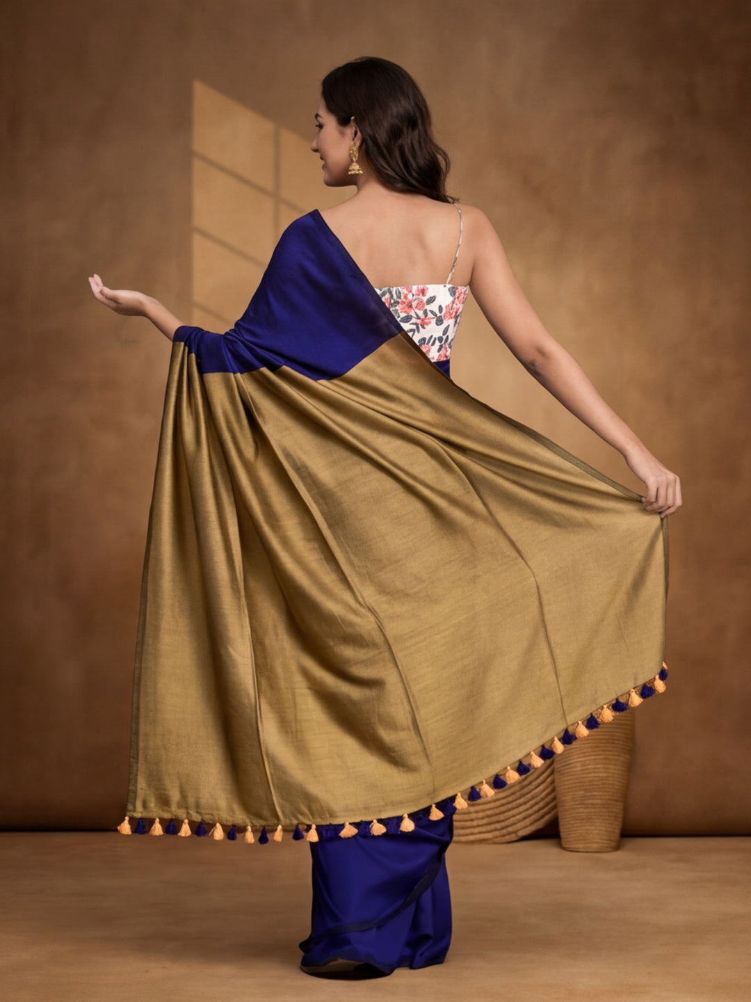 Solid Pure Cotton Saree with Unstiched Blouse