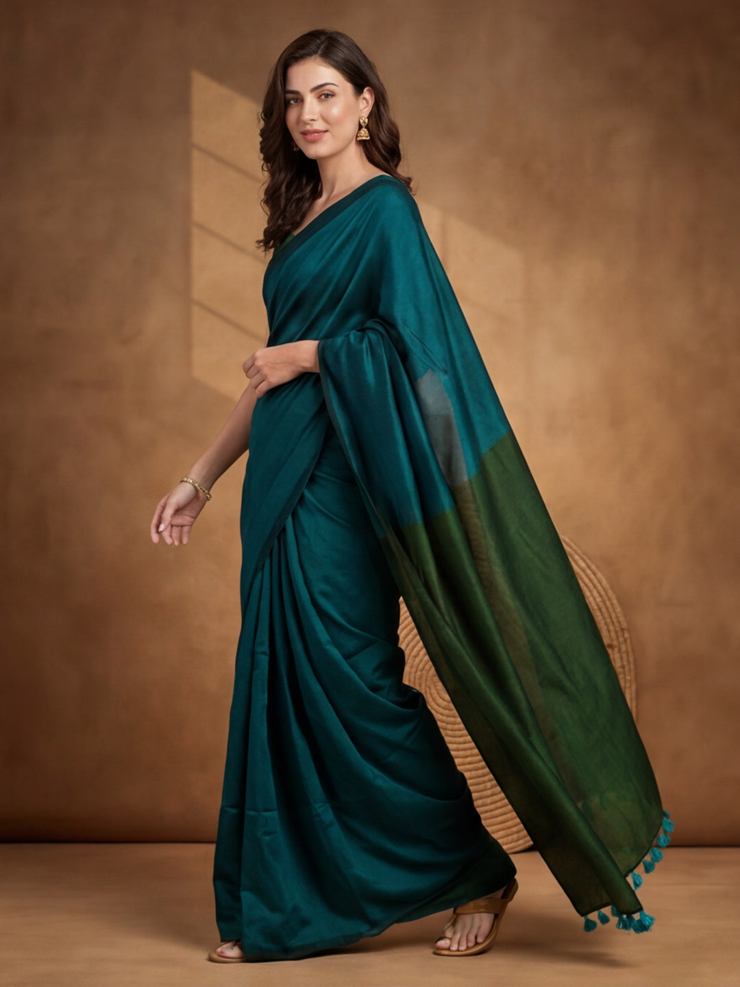 Solid Pure Cotton Saree with Unstiched Blouse