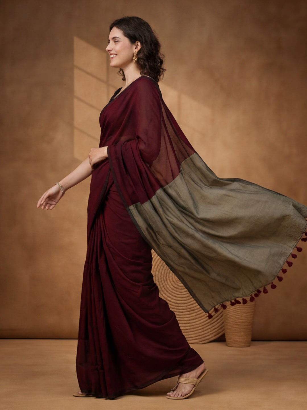 Solid Pure Cotton Saree with Unstiched Blouse