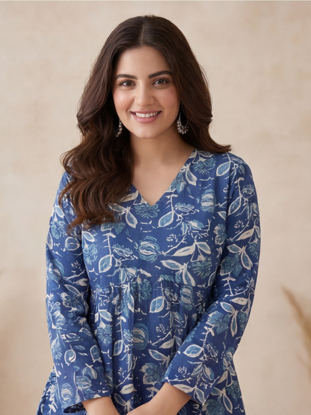 Women Printed V-Neck Fancy Tunic Top with Full Sleeves