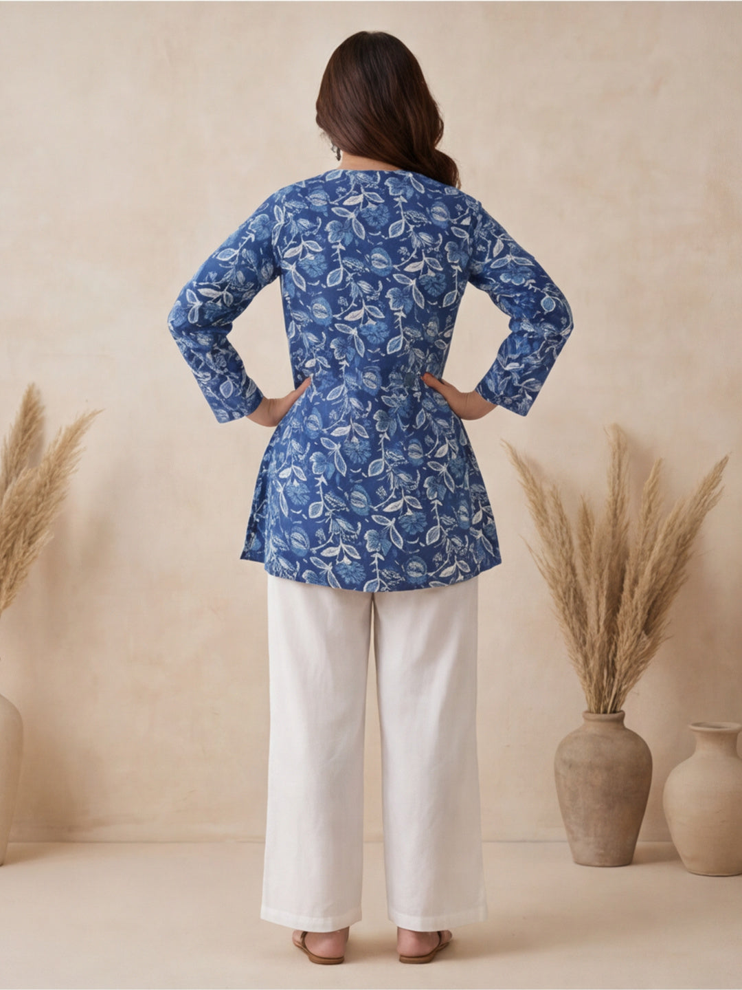 Women Printed V-Neck Fancy Tunic Top with Full Sleeves