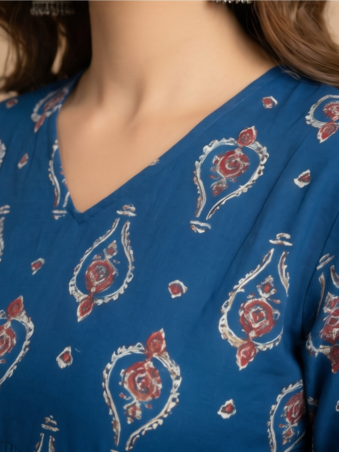 Women Printed V-Neck Fancy Tunic Top with Full Sleeves