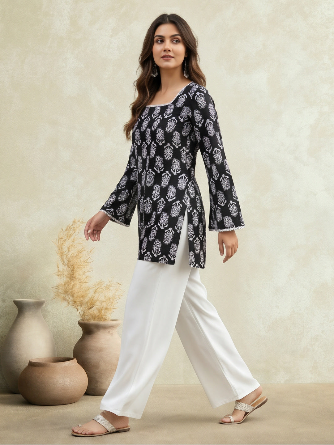 Women Printed Square Neck Fancy Tunic Top with Full Sleeves
