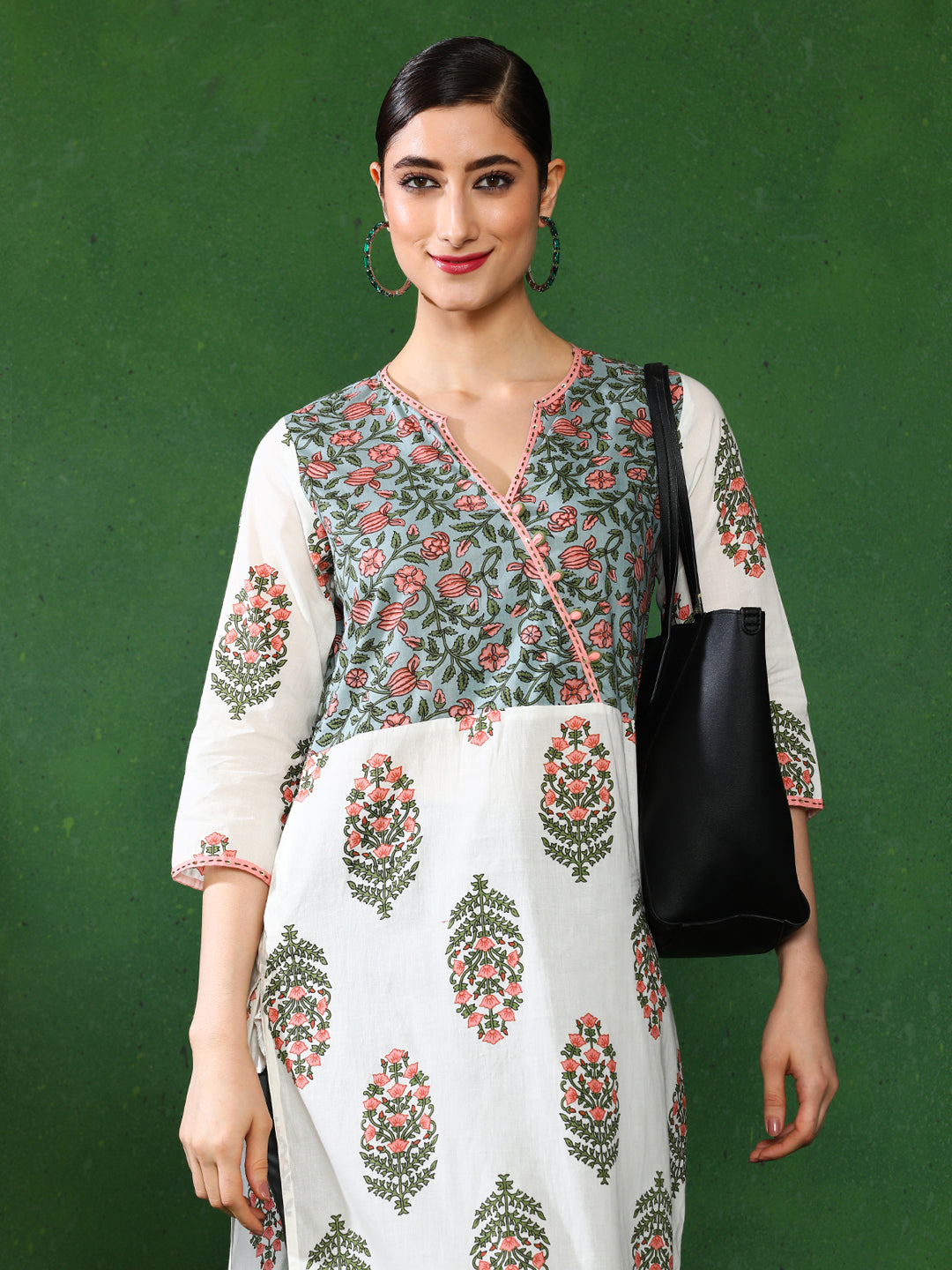 Off White Printed Straight Kurta