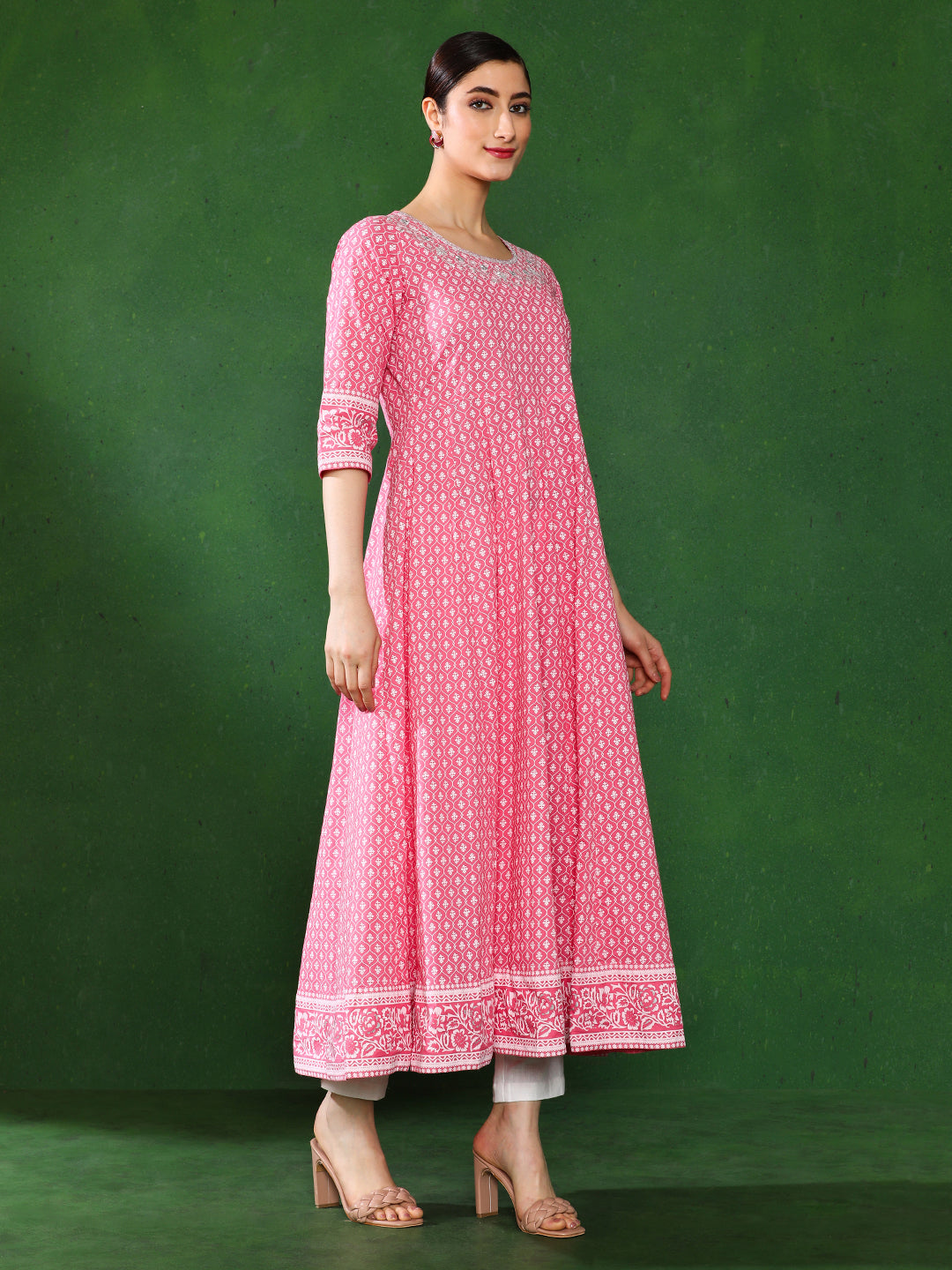 shop designer kurta with embriodered border