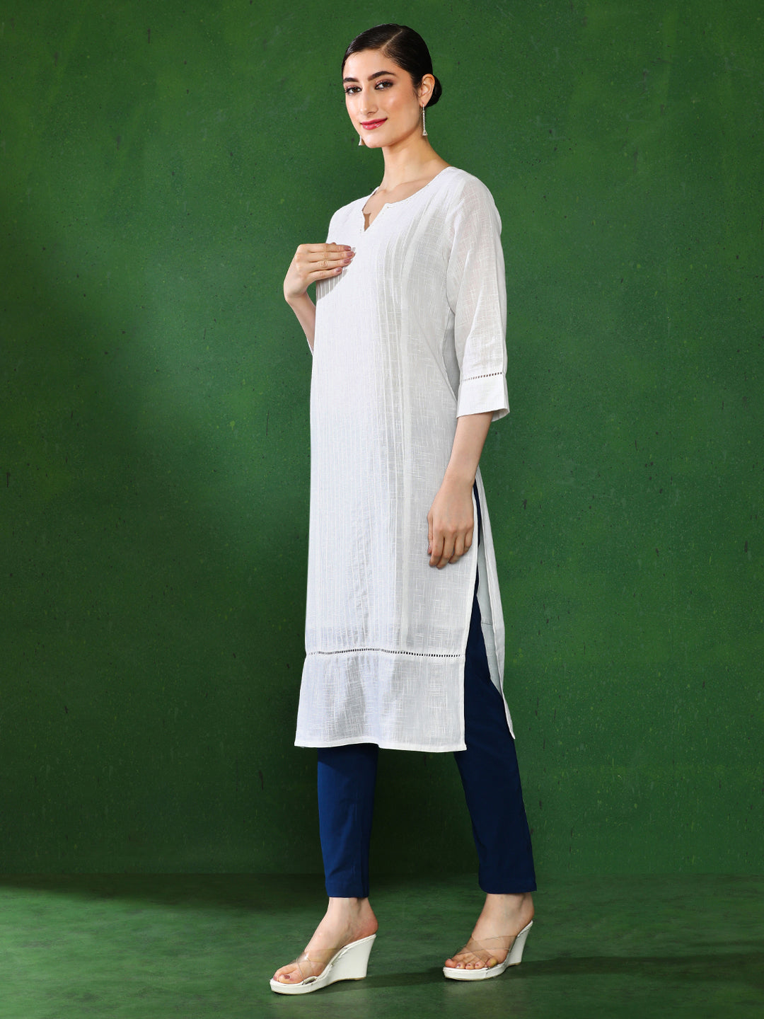 White Cotton Pin Tucks Straight Kurta