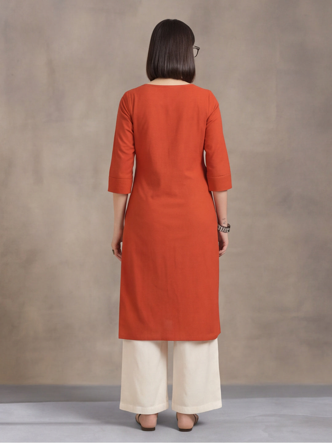Women Keyhole Solid Staright Three Fourth Sleeve Pure Cotton Kurta
