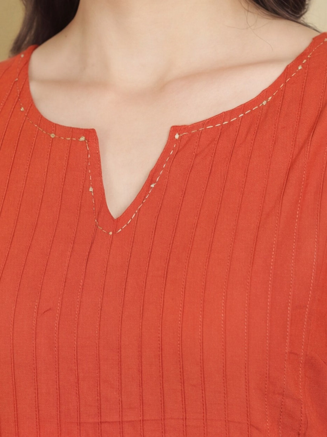 Women Keyhole Solid Staright Three Fourth Sleeve Pure Cotton Kurta