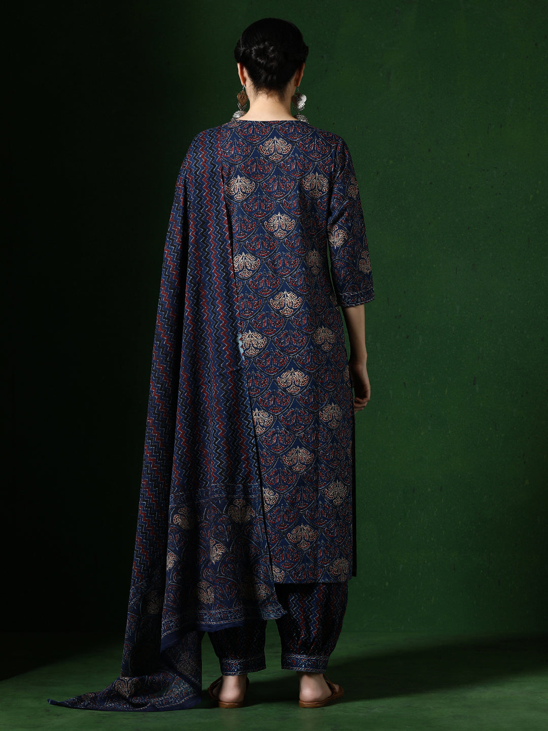 Floral Embroidered Straight Pure Cotton Kurta & Salwar Sets