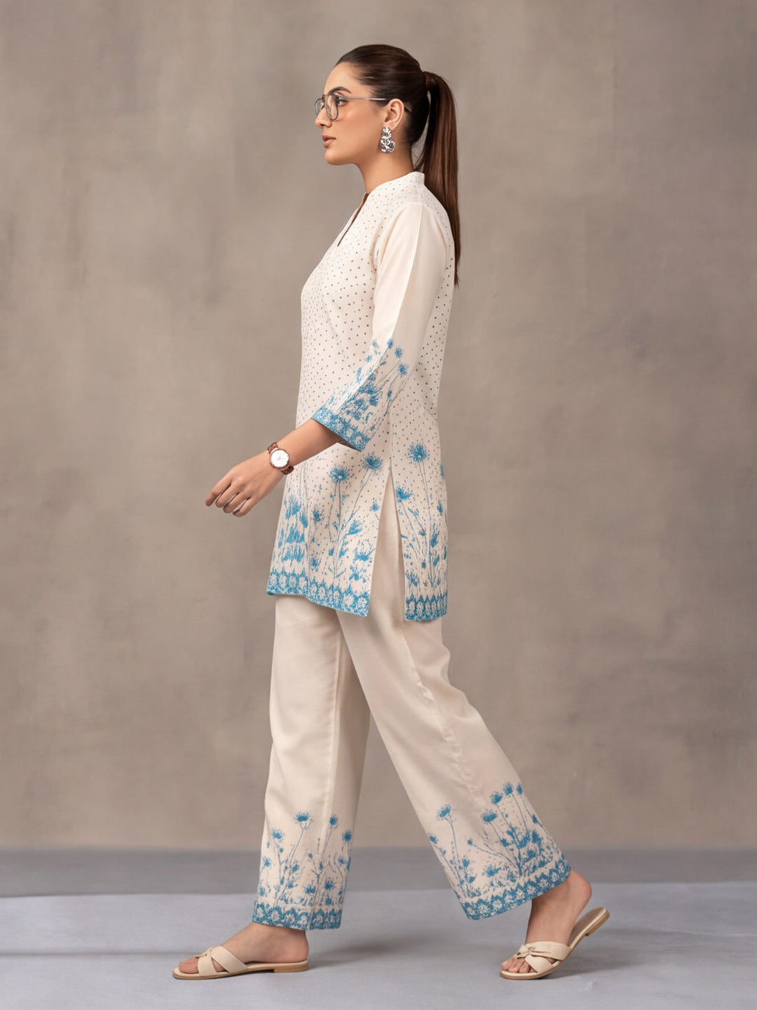 Women's Off White & Blue Floral Digital Printed Co-Ord Set | Soft Cotton Kurta & Palazzo